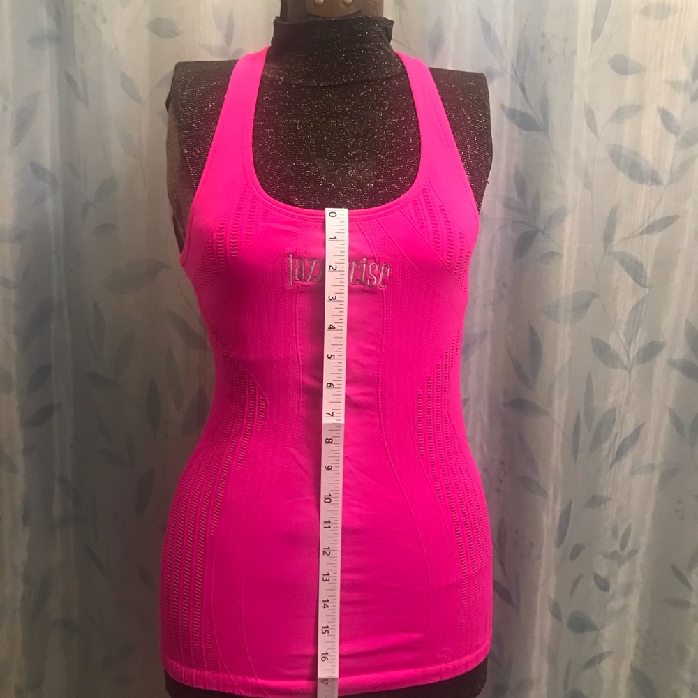 Jazzercise Athletic Top With Built-In Shelf Bra - image 6